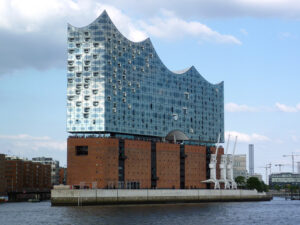 Elbphilharmonie أكبر صرح موسيقي على الطراز الحديث في هامبورغ