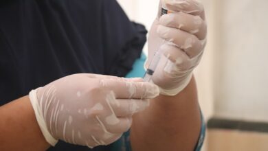 الانتهاء من تقديم الجرعة الأولى بلقاح بيونتيك في مركز تطعيم أوسنابروك