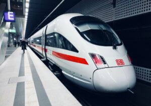 استمرار العوائق بحركة السكك الحديدية في شمال ألمانيا بسبب أحوال الطقس