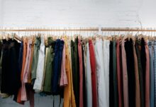 أكبر معرض لبيع الملابس الكلاسيكية بالكيلوغرام في أوروبا يصل إلى أولدنبورغ