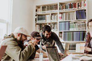 هاناو تدعم المشروعات الصغيرة والمبتكرة