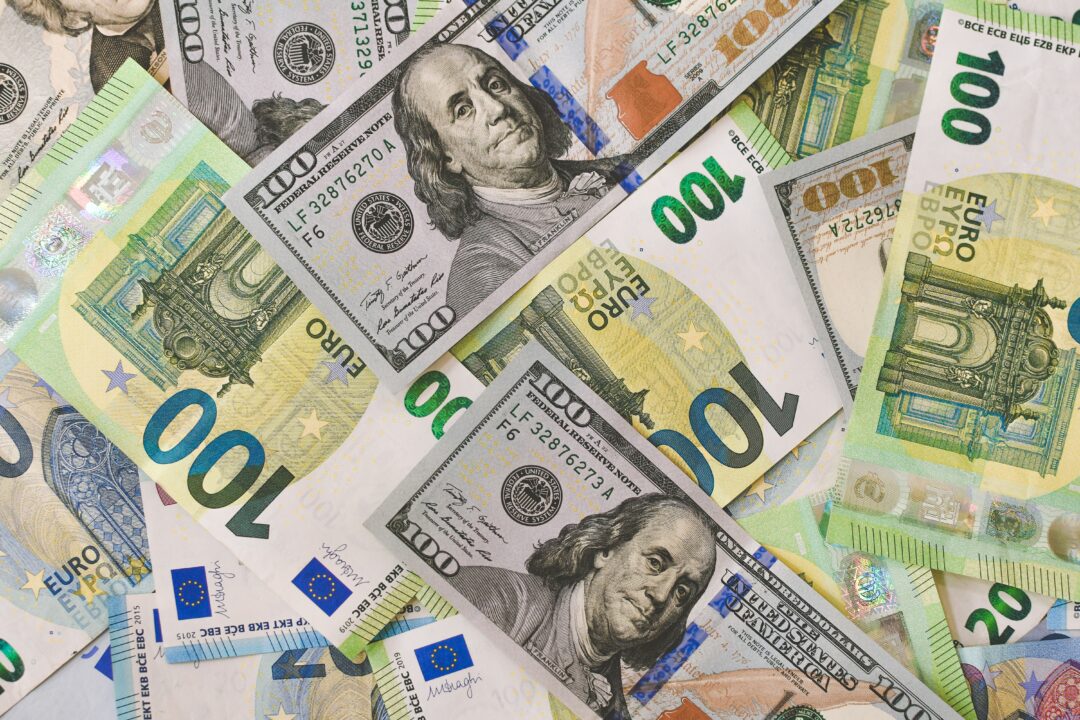 تراجع ساعة ديون ساكسونيا السفلى لأول مرة منذ إنشائها