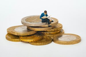 اتحاد دافعي الضرائب الألماني يدعو لزيادة العلاوة الأساسية