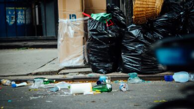 العديد من حاويات القمامة التي لم يتم إفراغها في فولدا بسبب كورونا
